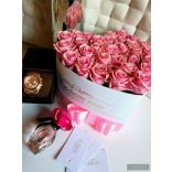 Exclusive Roses szív alakú box
