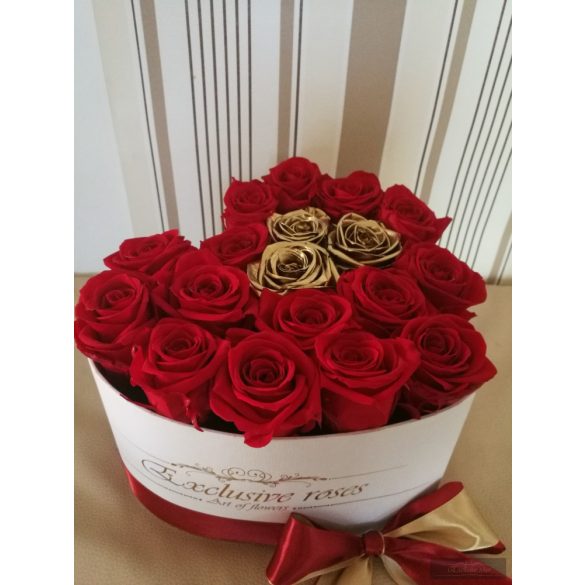 Exclusive Roses Örök rózsa SZÍV alakú box